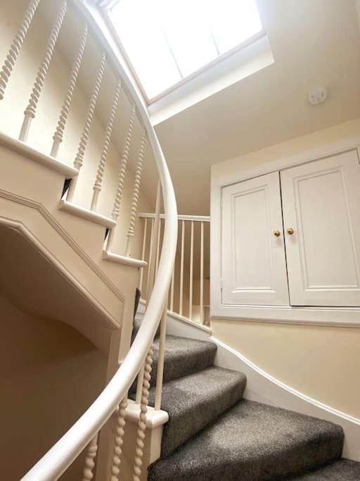 Highland Historical Home In Inverness City Centre المظهر الخارجي الصورة
