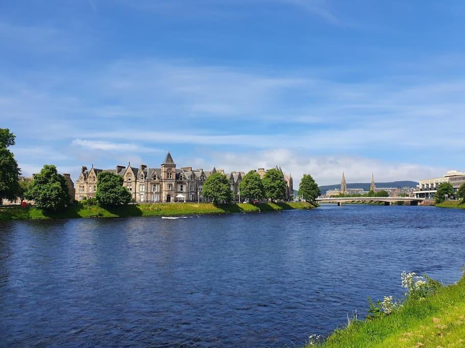 Highland Historical Home In Inverness City Centre المظهر الخارجي الصورة